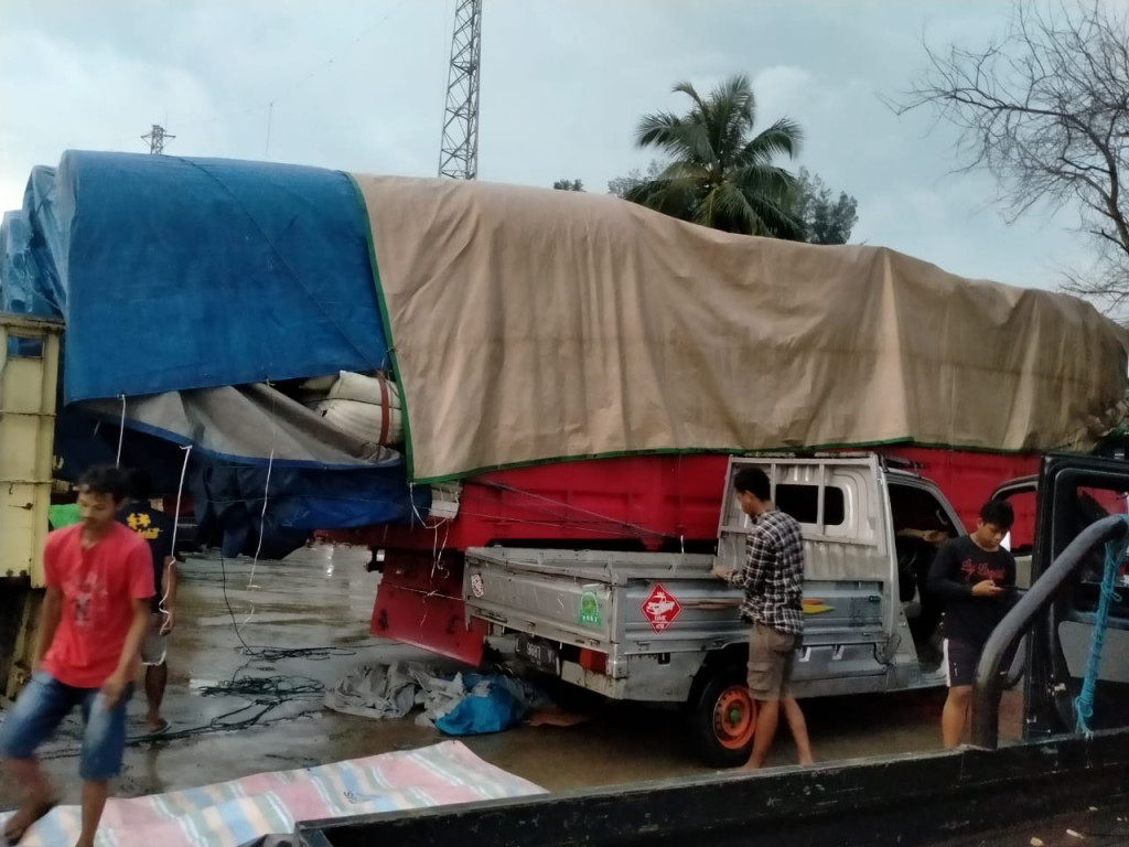 Ongkir Surabaya ke Sulawesi Barat